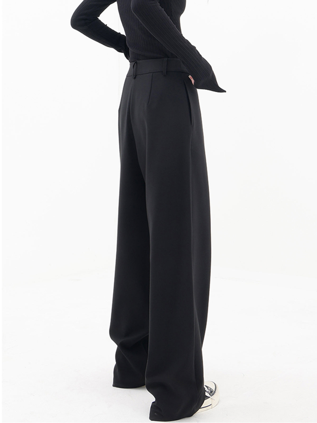 Nova Asymmetrical Baggy Pants